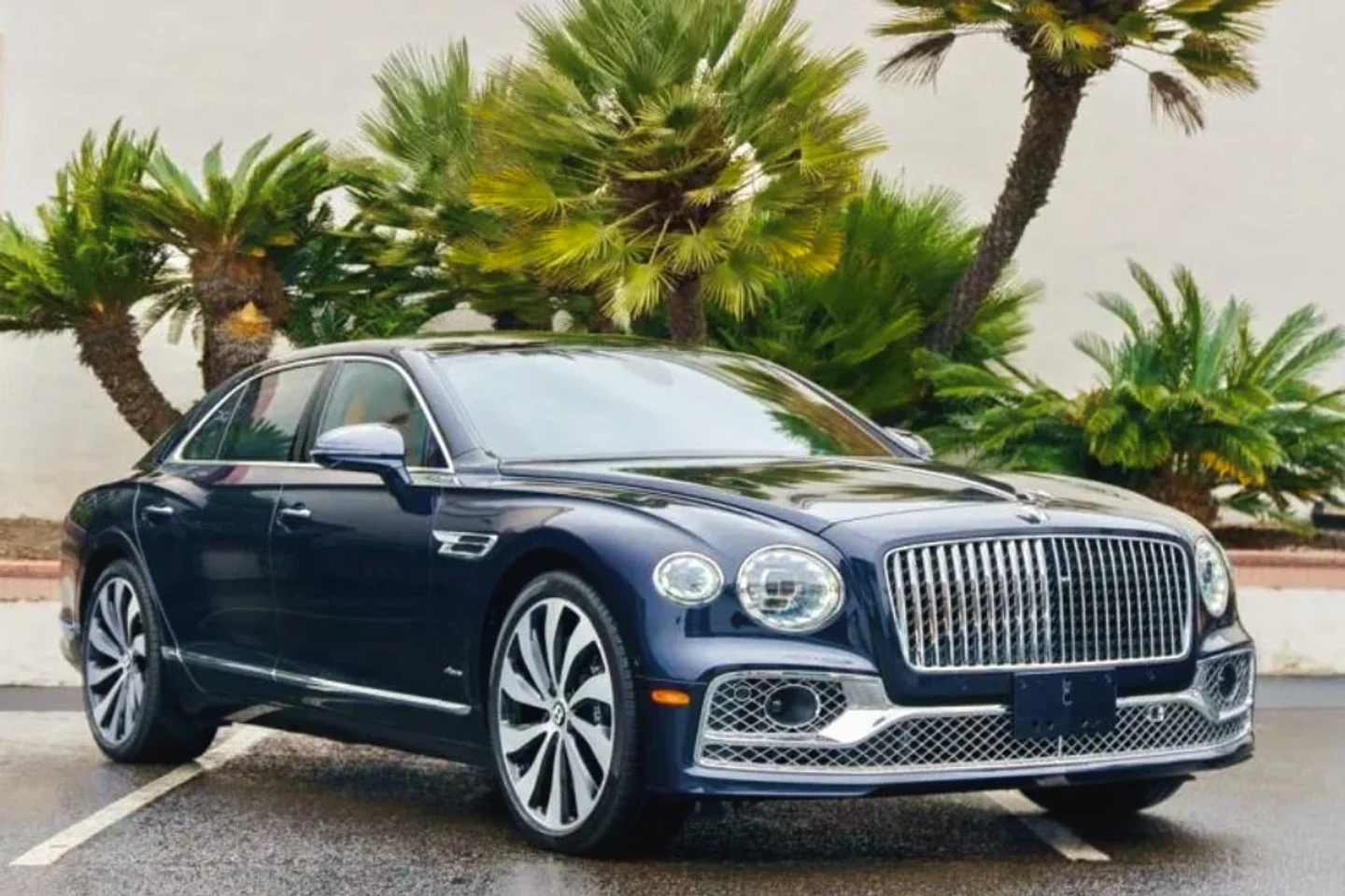 2022 Bentley Flying Spur available for a Miami rental request