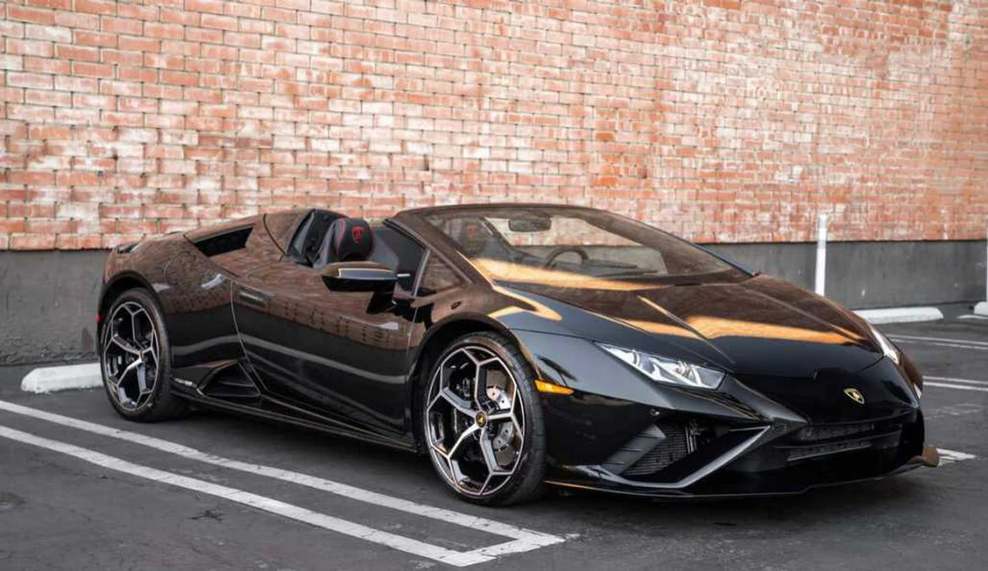 2021 Lamborghini Huracan EVO available for a Miami rental request