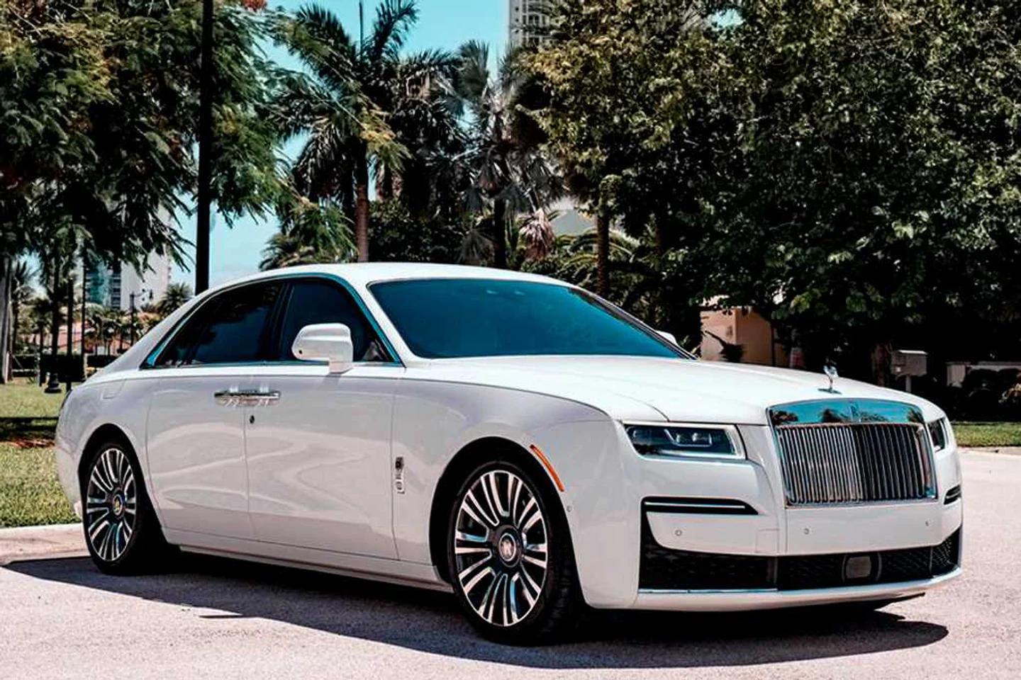 2022 Rolls-Royce Ghost available for a Miami rental request