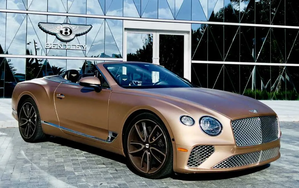 2025 Bentley GTC Mulliner available for a Miami rental request