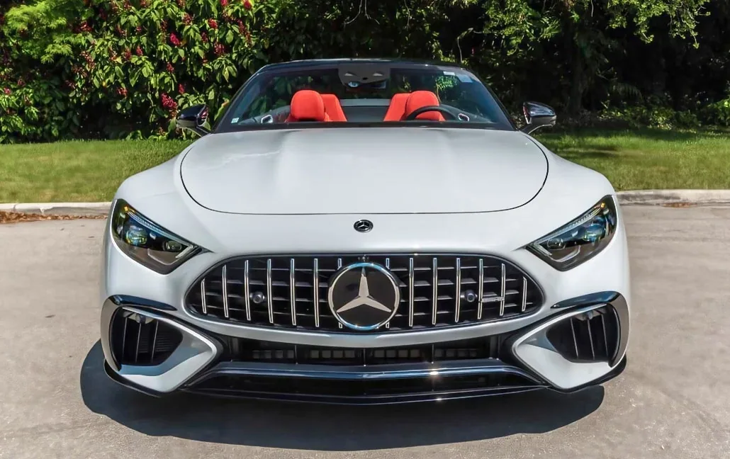 Exterior view of 2024 Mercedes-Benz SL for a Miami drive